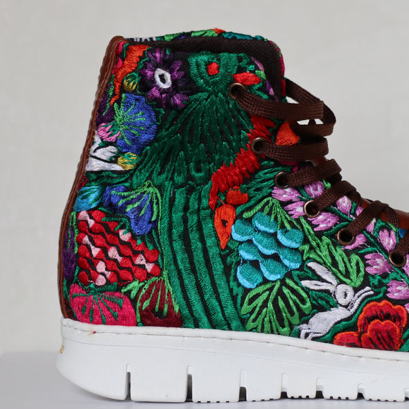 Quetzal Boot- artisan sport boots -handmade shoes-artesan shoes
